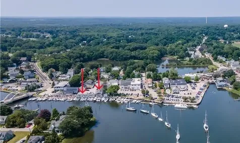 23 Brown Street North Kingstown RI 02852