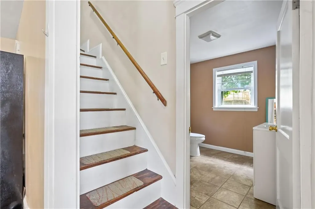22 Borden Street Pawtucket RI 02861