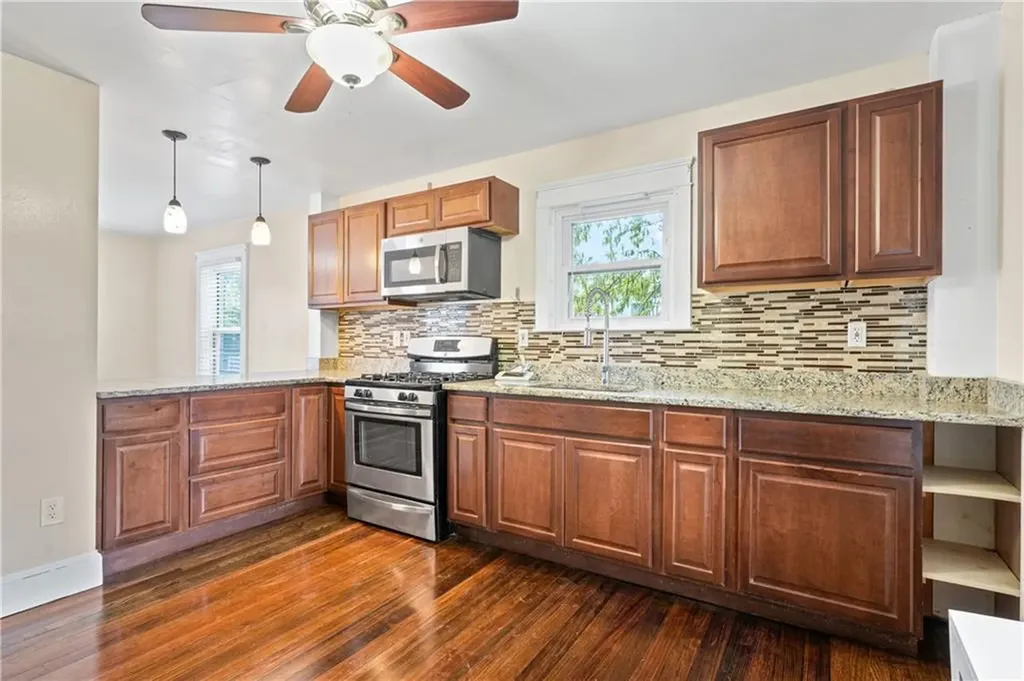 22 Borden Street Pawtucket RI 02861