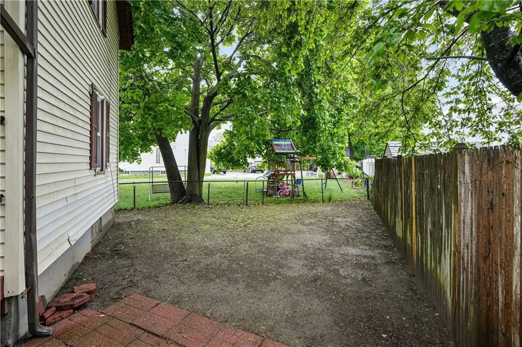 22 Borden Street Pawtucket RI 02861