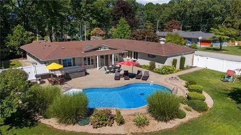 48 Maplecrest Drive Smithfield RI 02828