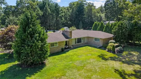 48 Maplecrest Drive Smithfield RI 02828