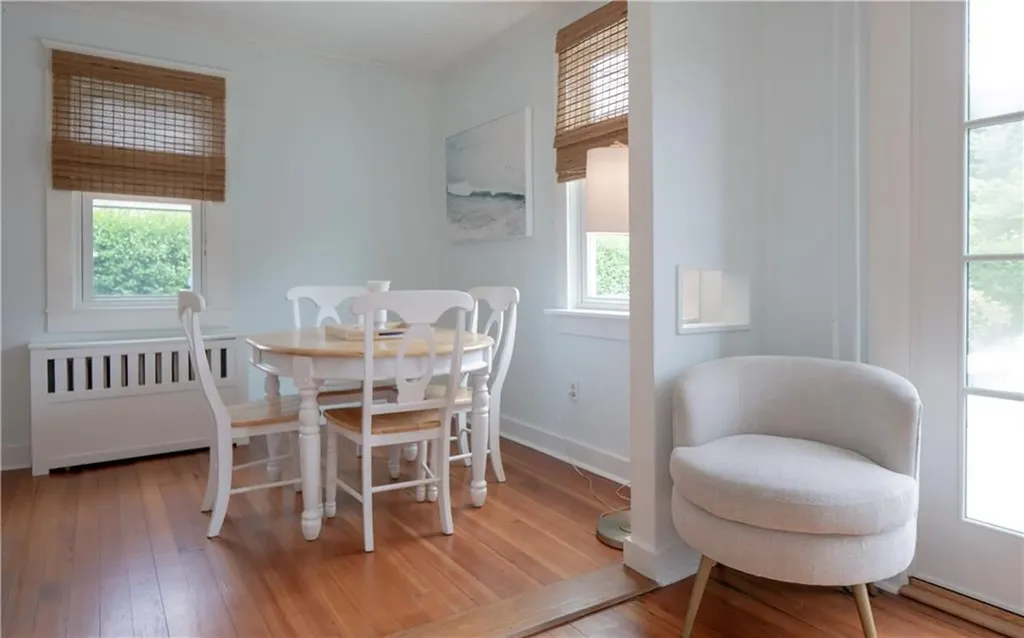 4 Draper Avenue Middletown RI 02842