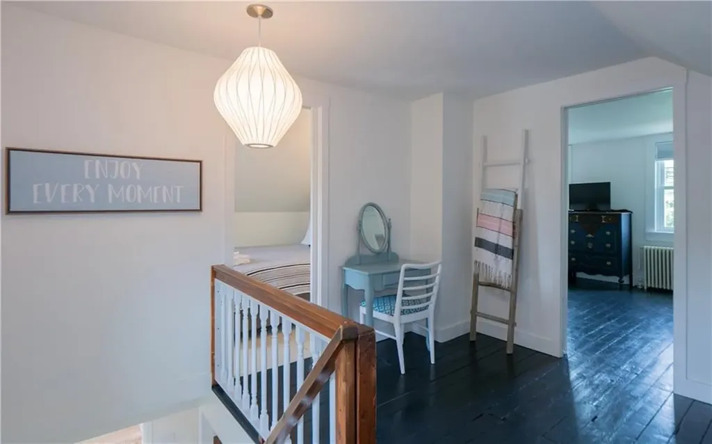4 Draper Avenue Middletown RI 02842