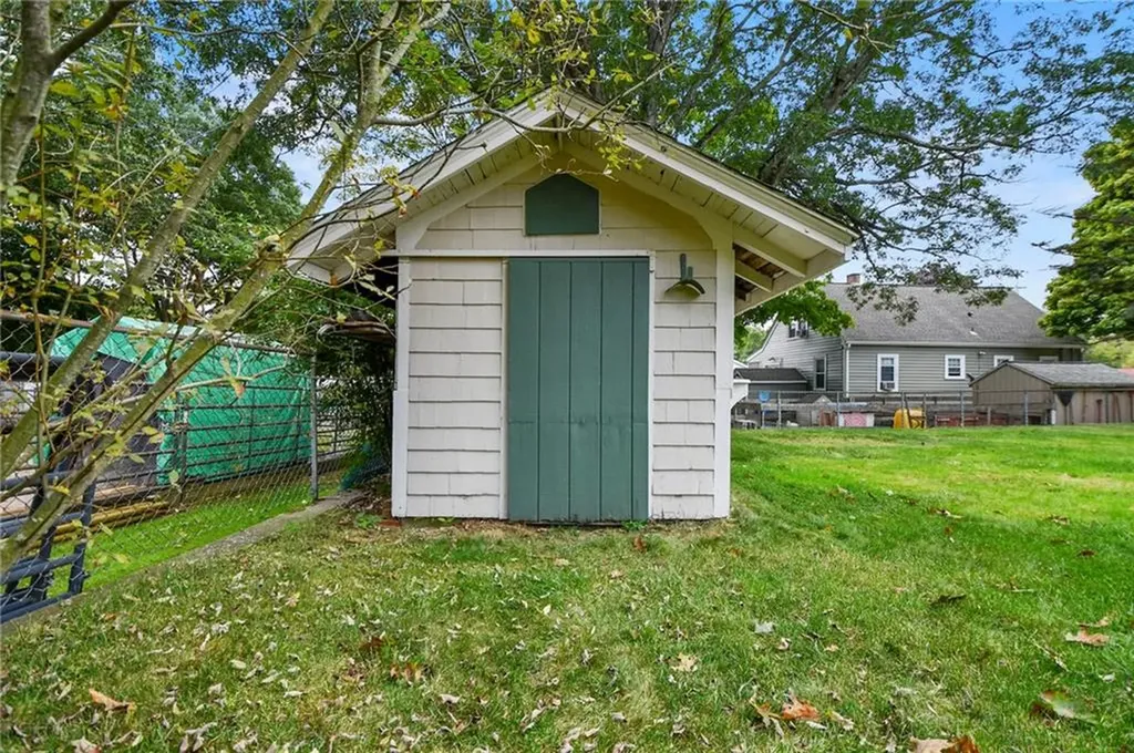 115 Curran Road Cumberland RI 02864