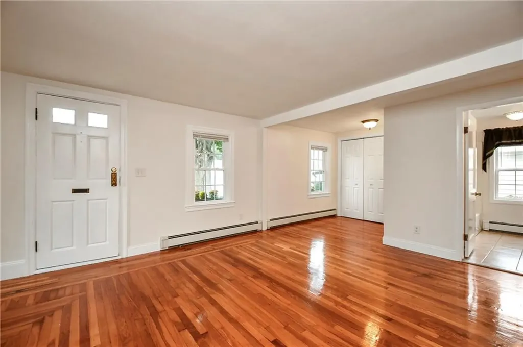 115 Curran Road Cumberland RI 02864
