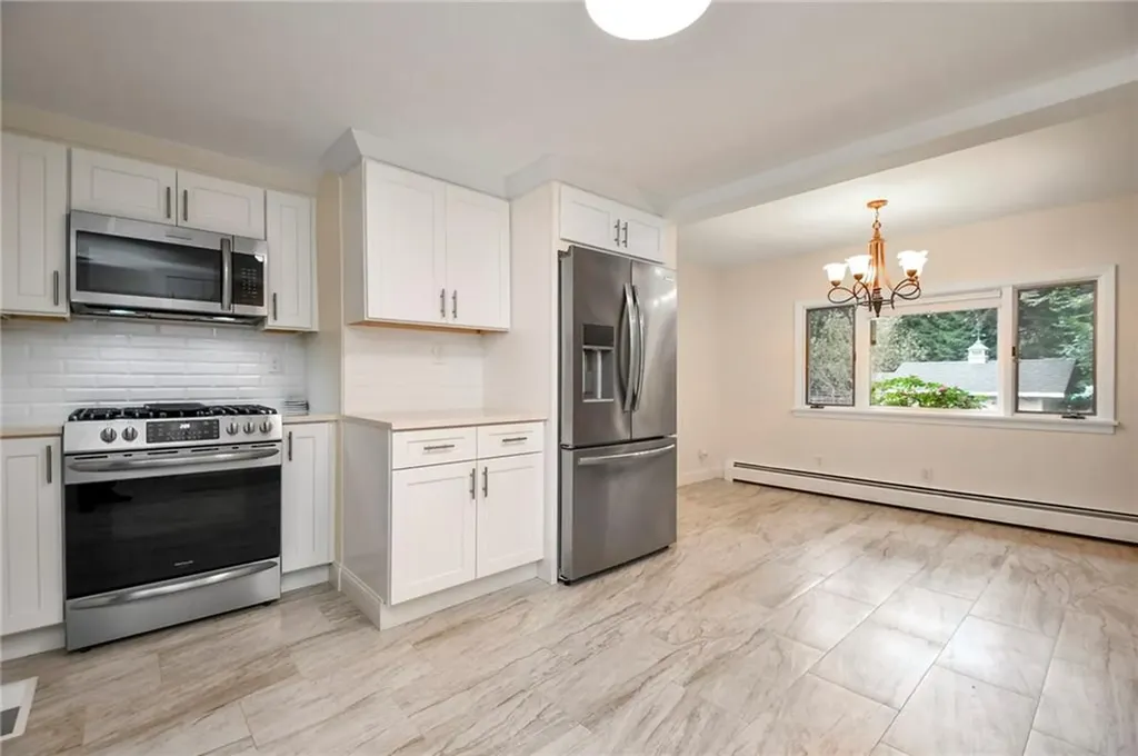 115 Curran Road Cumberland RI 02864