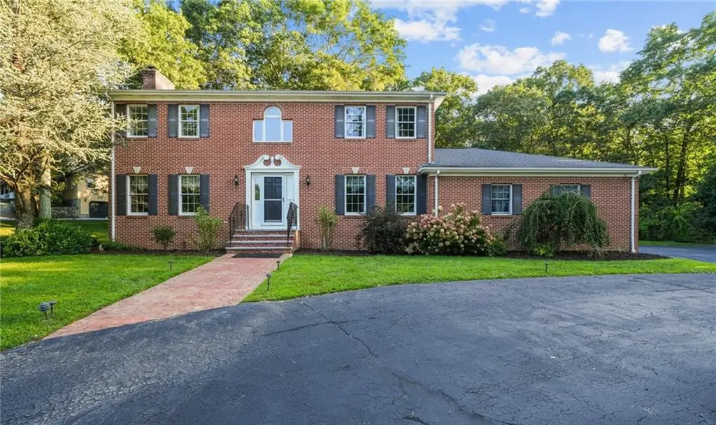 32 Rollingwood Drive Johnston RI 02919