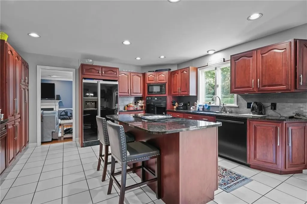 32 Rollingwood Drive Johnston RI 02919