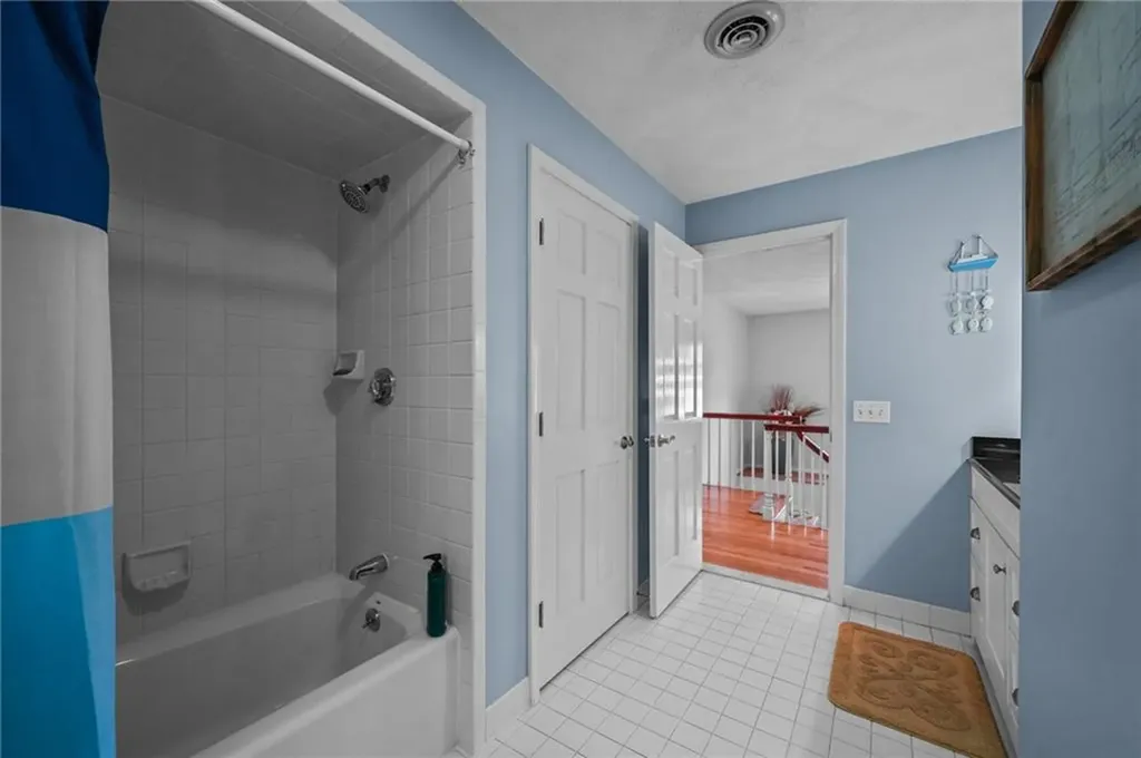 32 Rollingwood Drive Johnston RI 02919
