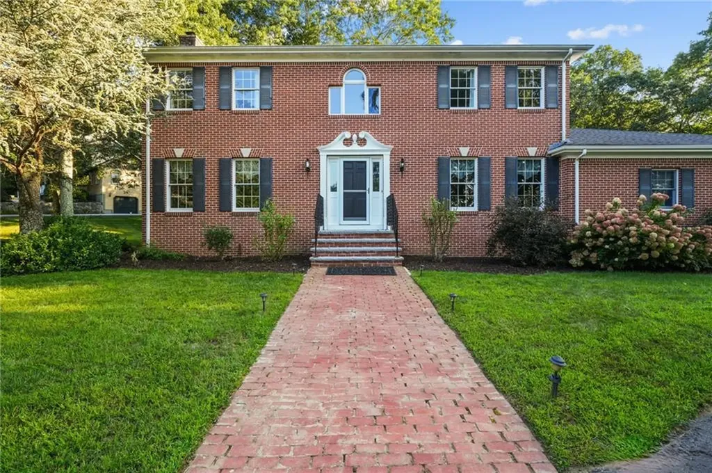 32 Rollingwood Drive Johnston RI 02919