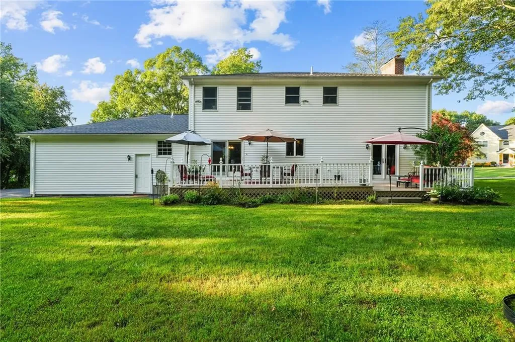 32 Rollingwood Drive Johnston RI 02919