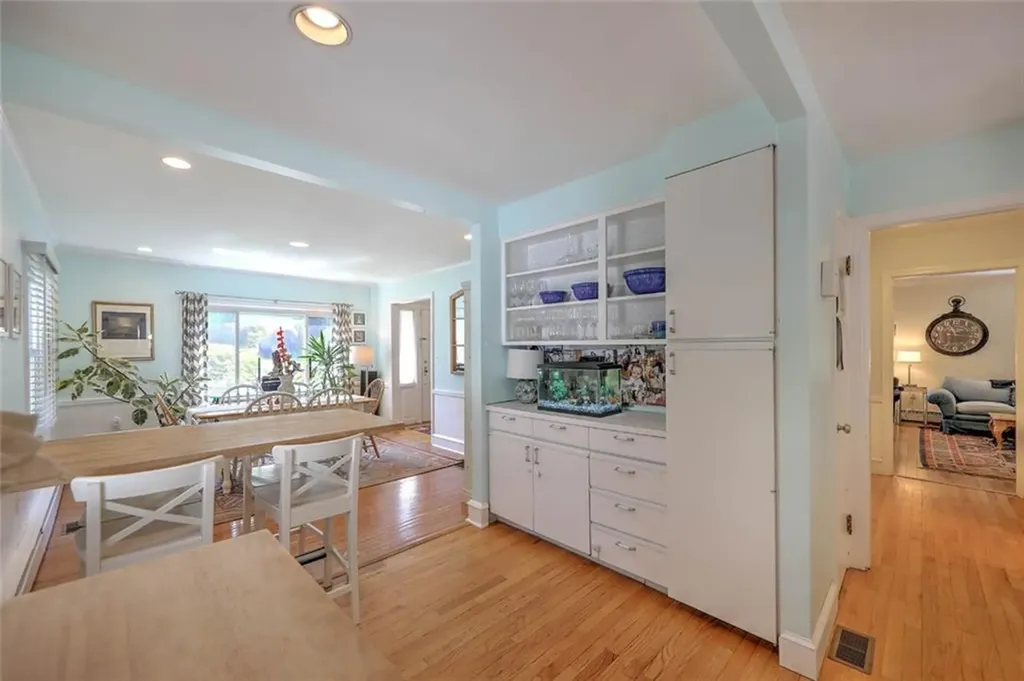 87 Cambria Court Pawtucket RI 02860
