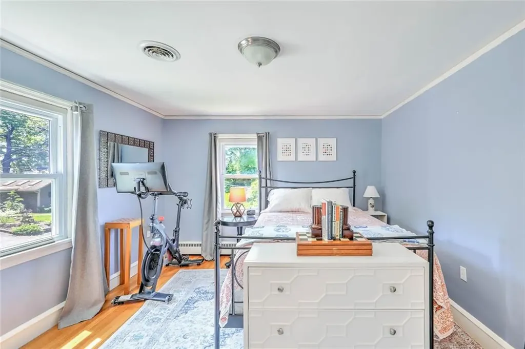 87 Cambria Court Pawtucket RI 02860