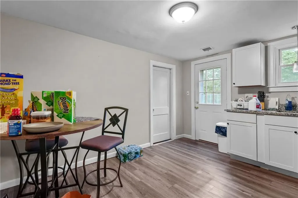 9 Overlook Road Narragansett RI 02882