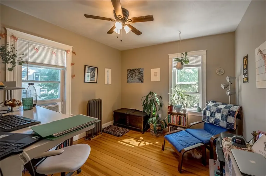 6 Dwight Street Providence RI 02906