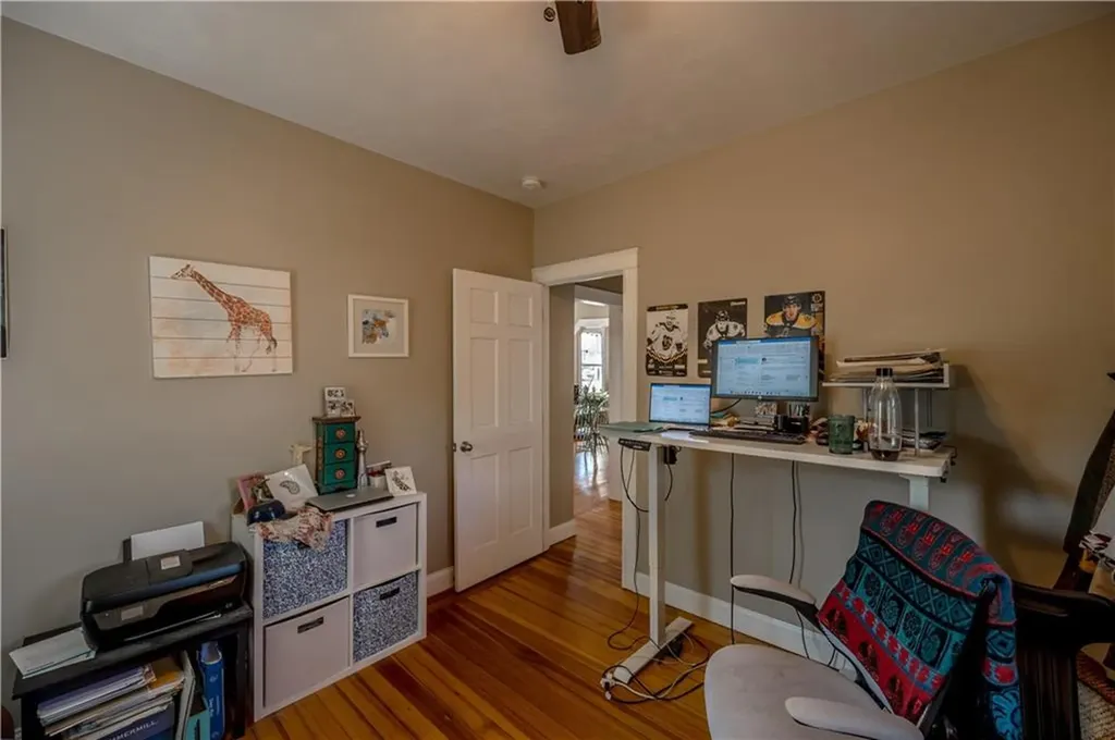 6 Dwight Street Providence RI 02906