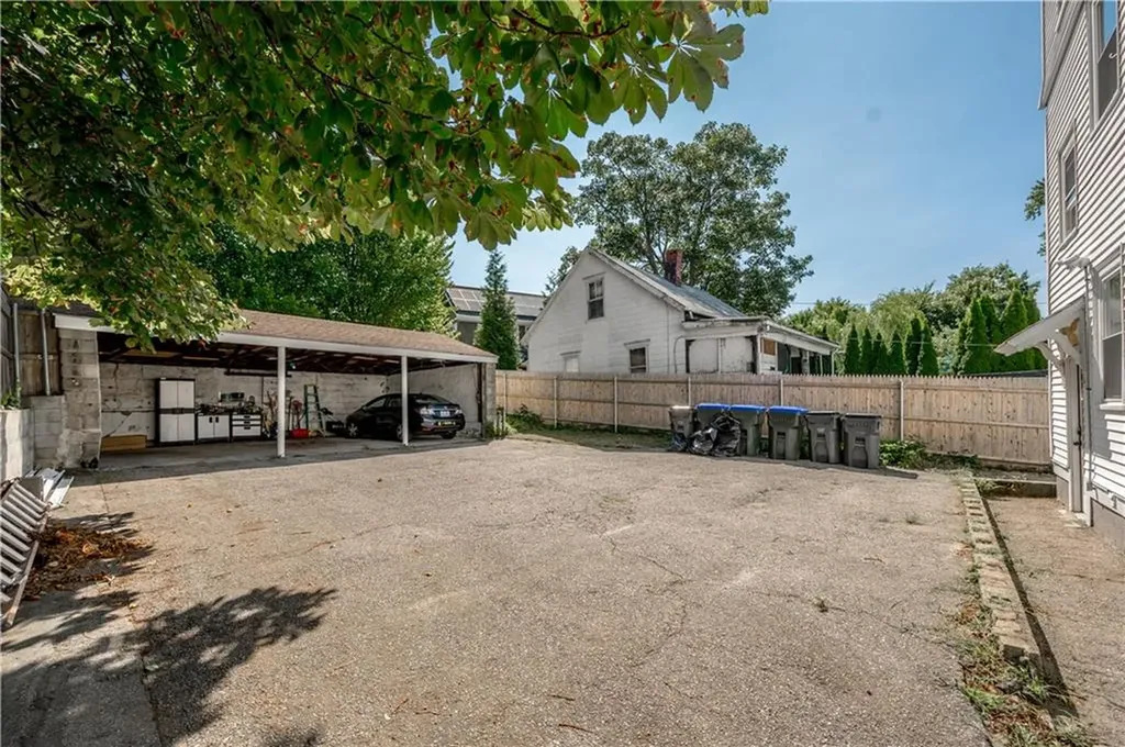6 Dwight Street Providence RI 02906