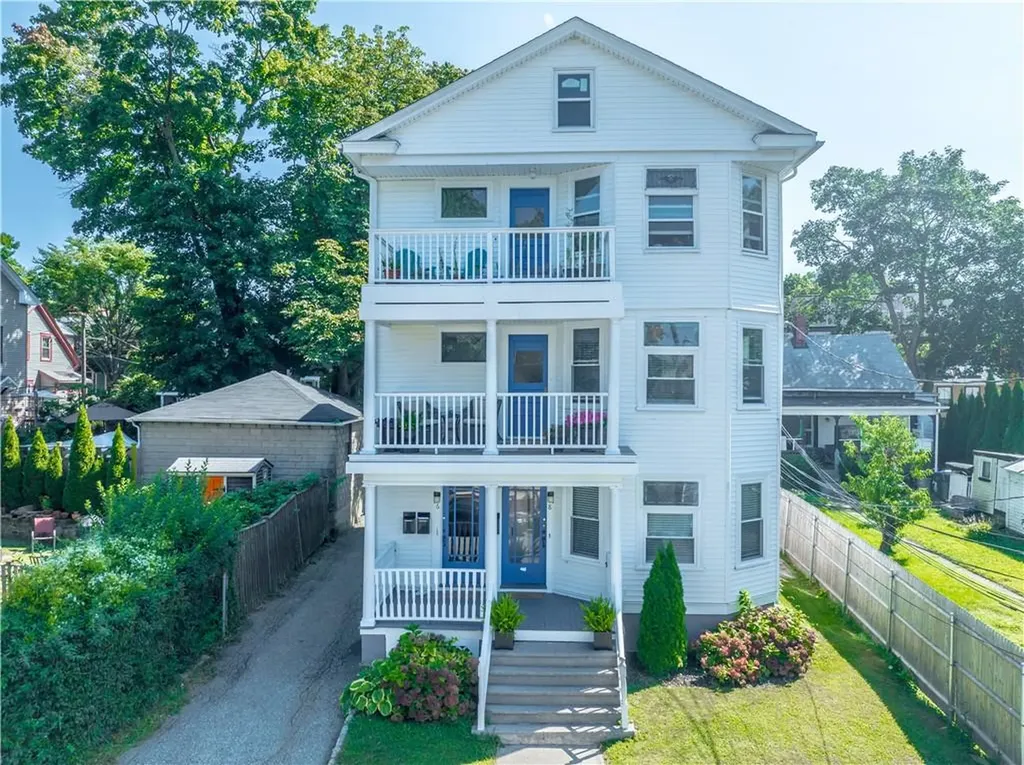 6 Dwight Street Providence RI 02906