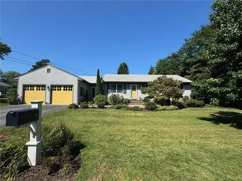 67 Berry Lane Bristol RI 02809