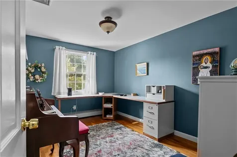 67 Berry Lane Bristol RI 02809