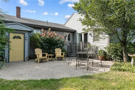 67 Berry Lane Bristol RI 02809