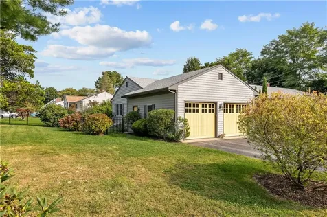 67 Berry Lane Bristol RI 02809