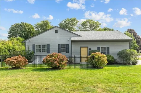 67 Berry Lane Bristol RI 02809