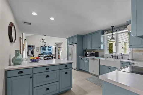 67 Berry Lane Bristol RI 02809