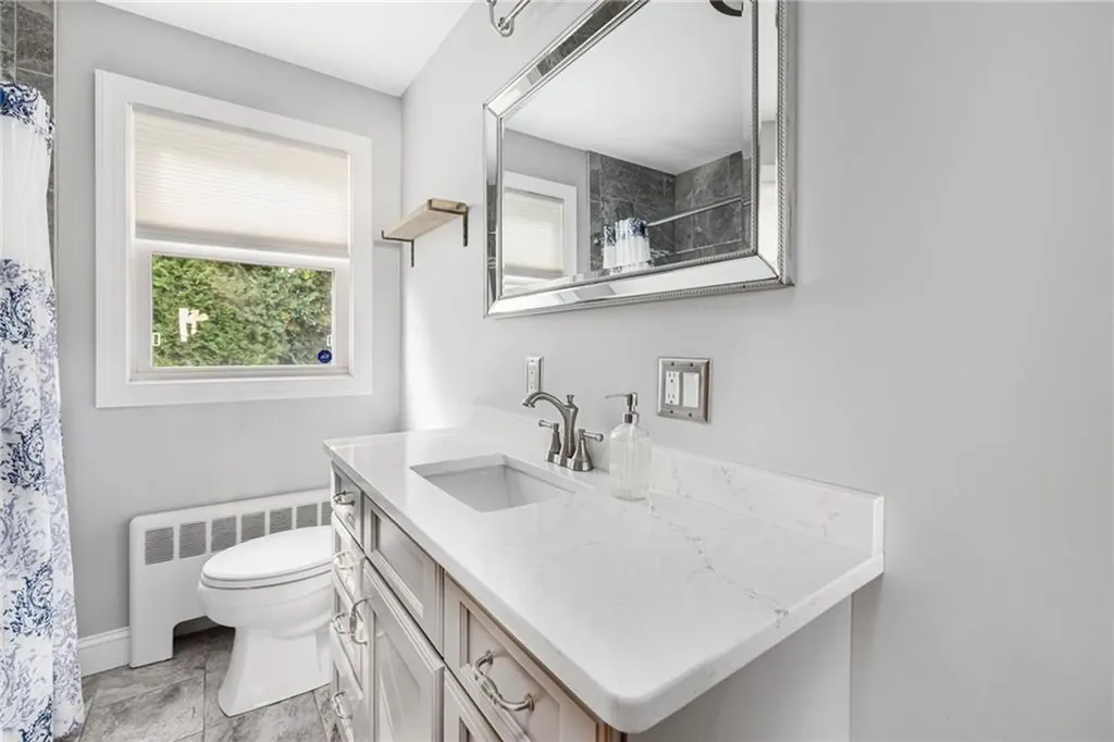 13 Amelia Court North Providence RI 02904
