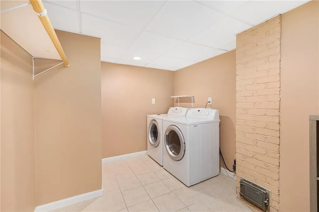 13 Amelia Court North Providence RI 02904