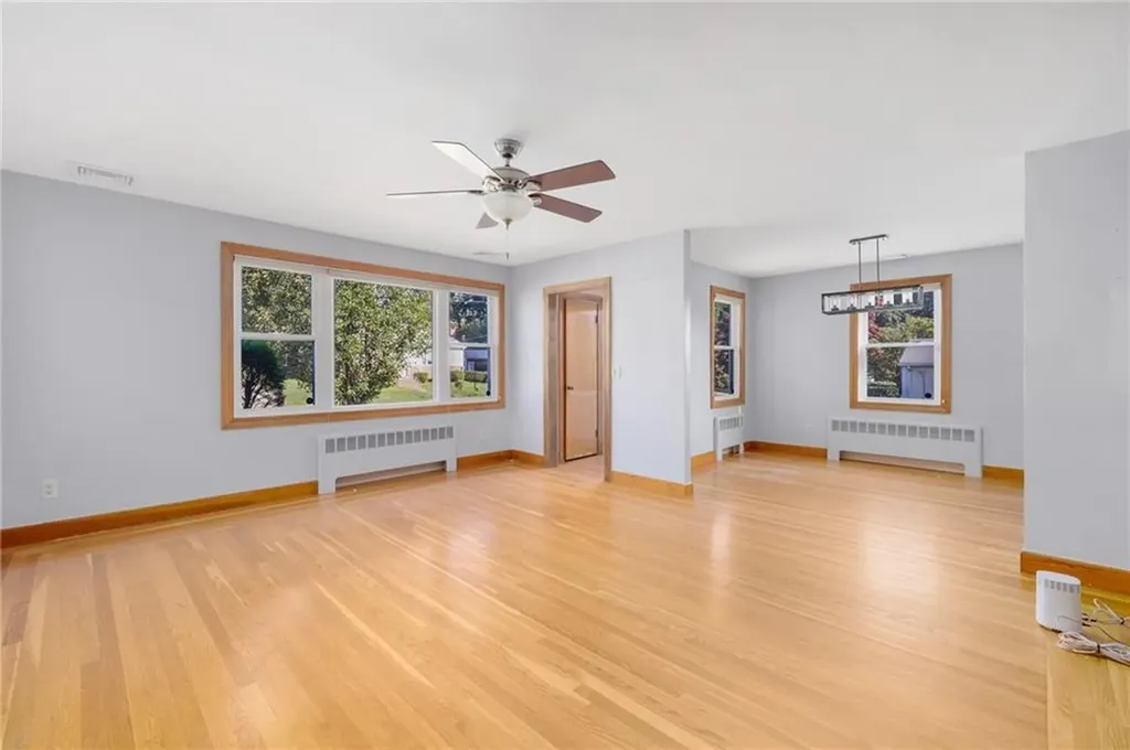 13 Amelia Court North Providence RI 02904