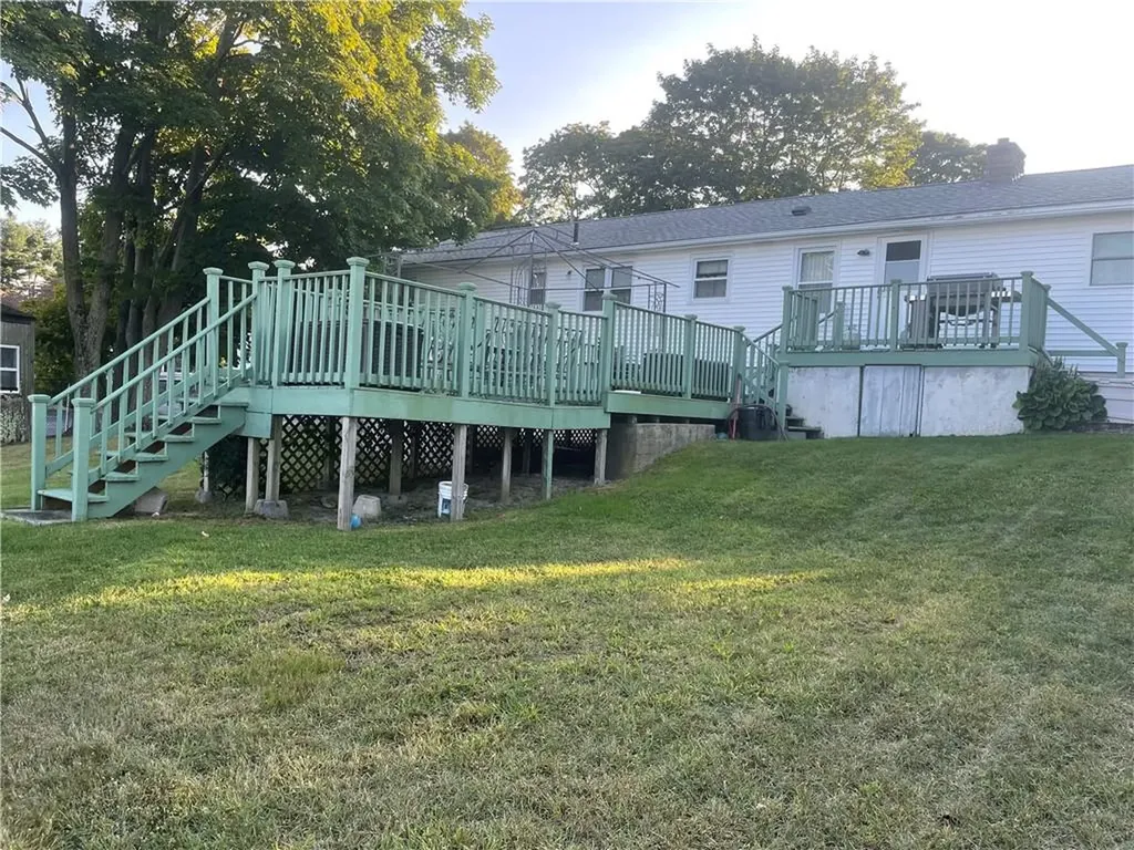 26 Colwell Drive Johnston RI 02919