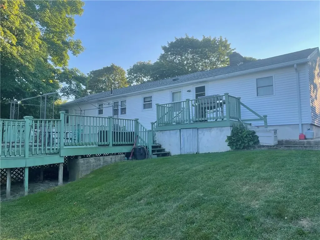 26 Colwell Drive Johnston RI 02919