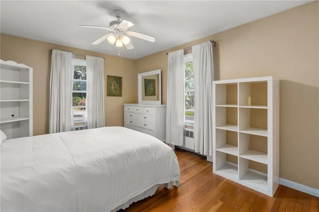 40 44 Mill Cove Road Warwick RI 02889