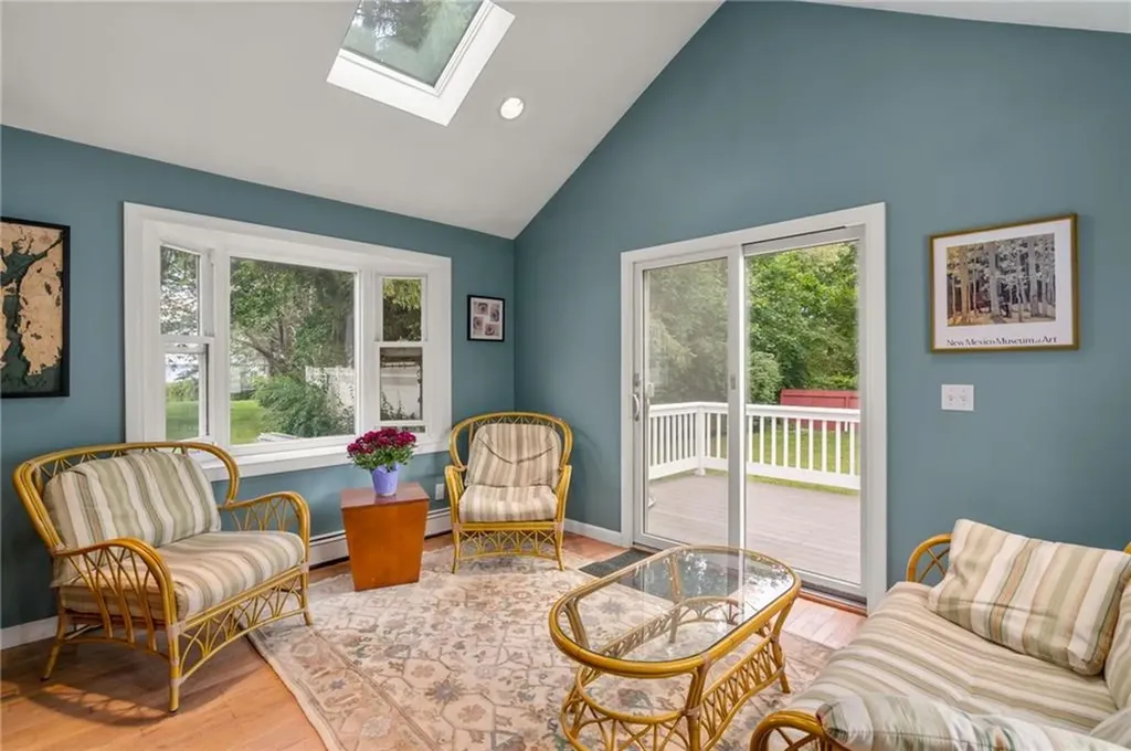 40 44 Mill Cove Road Warwick RI 02889