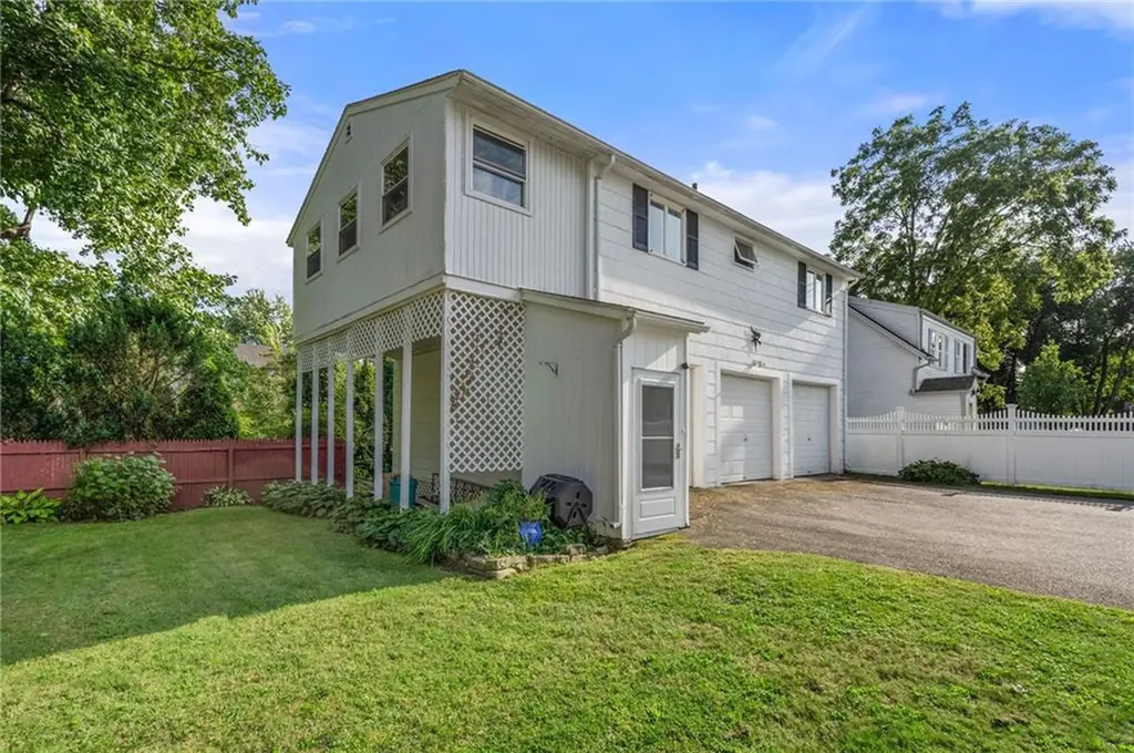 40 44 Mill Cove Road Warwick RI 02889