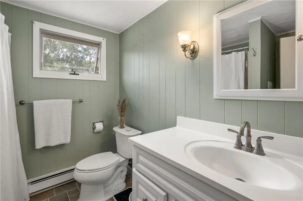 40 44 Mill Cove Road Warwick RI 02889