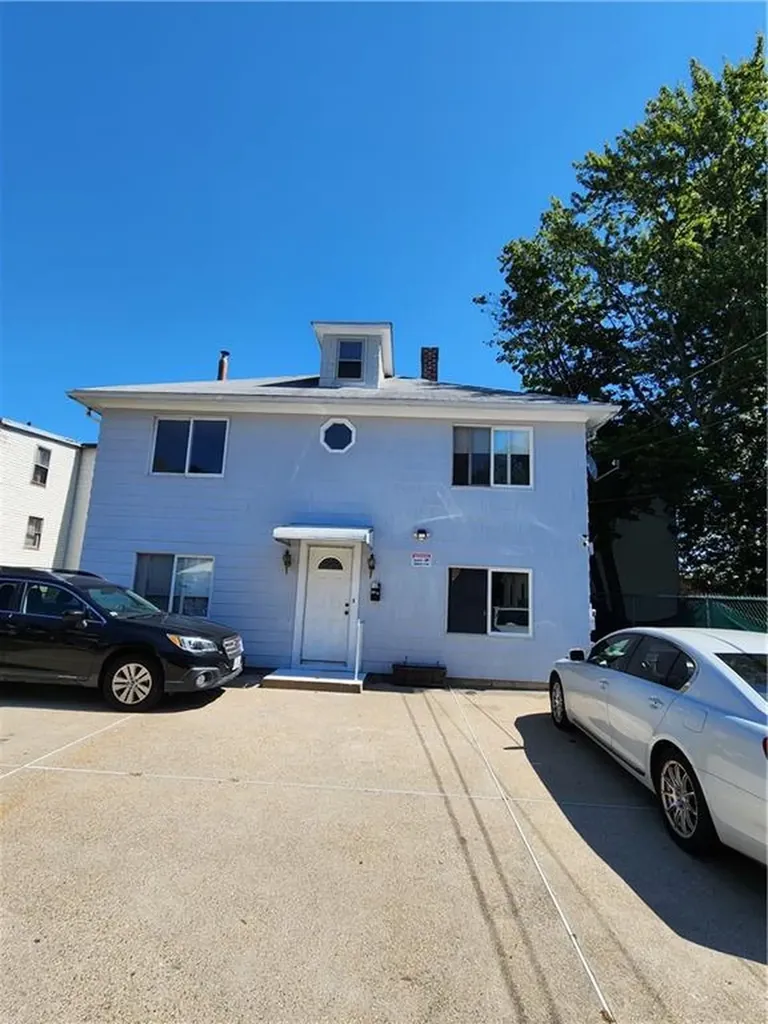 125 West Street West Warwick RI 02893