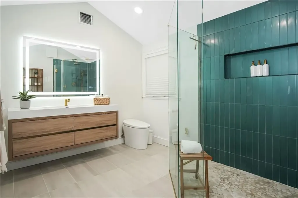 157 Star Avenue Woonsocket RI 02895