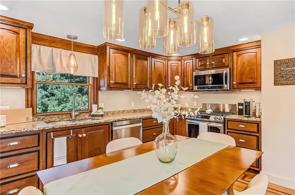 157 Star Avenue Woonsocket RI 02895