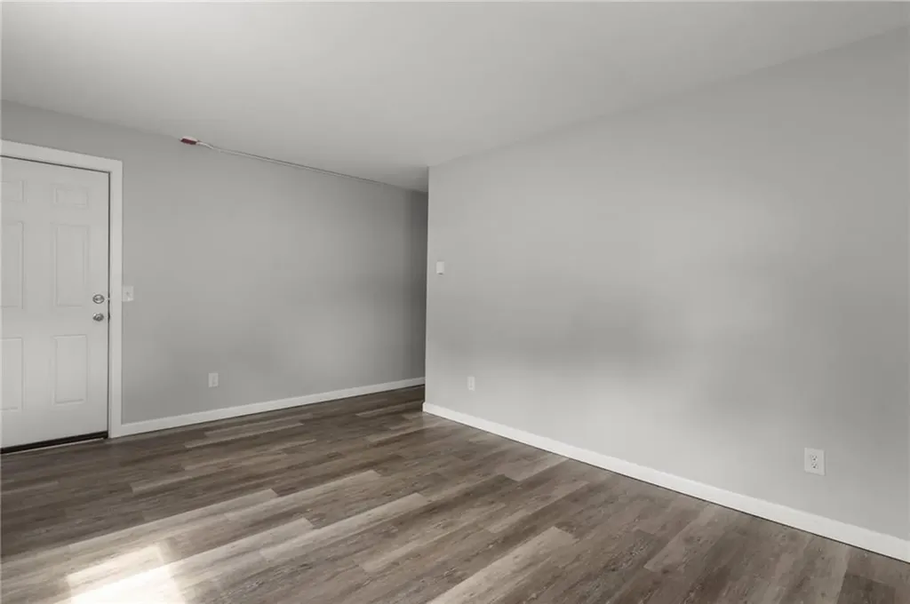 5 Pleasant Street Westerly RI 02891