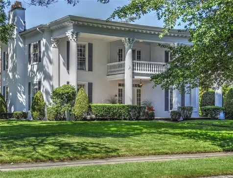 526 Cole Avenue Providence RI 02906