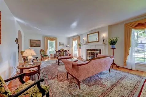 526 Cole Avenue Providence RI 02906