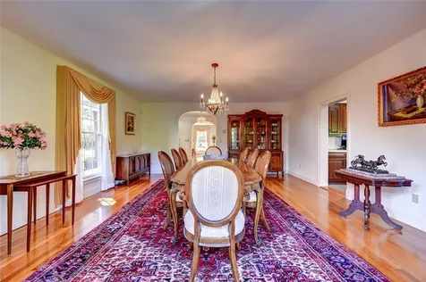 526 Cole Avenue Providence RI 02906