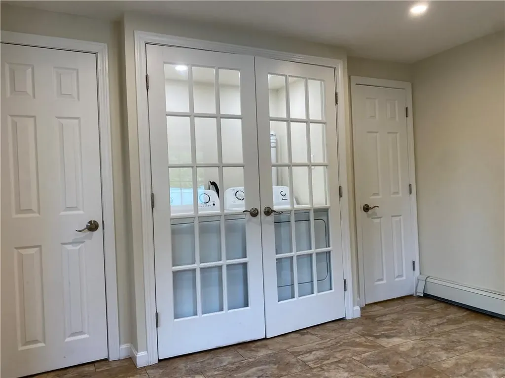 645 Fish Road Tiverton RI 02878