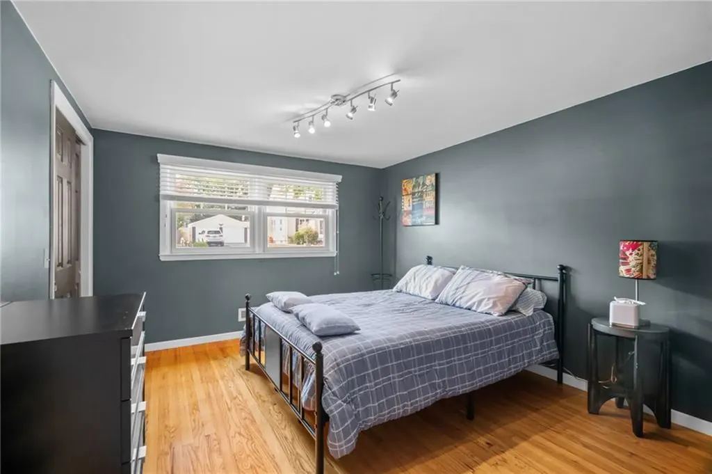 17 Palm Street North Providence RI 02904