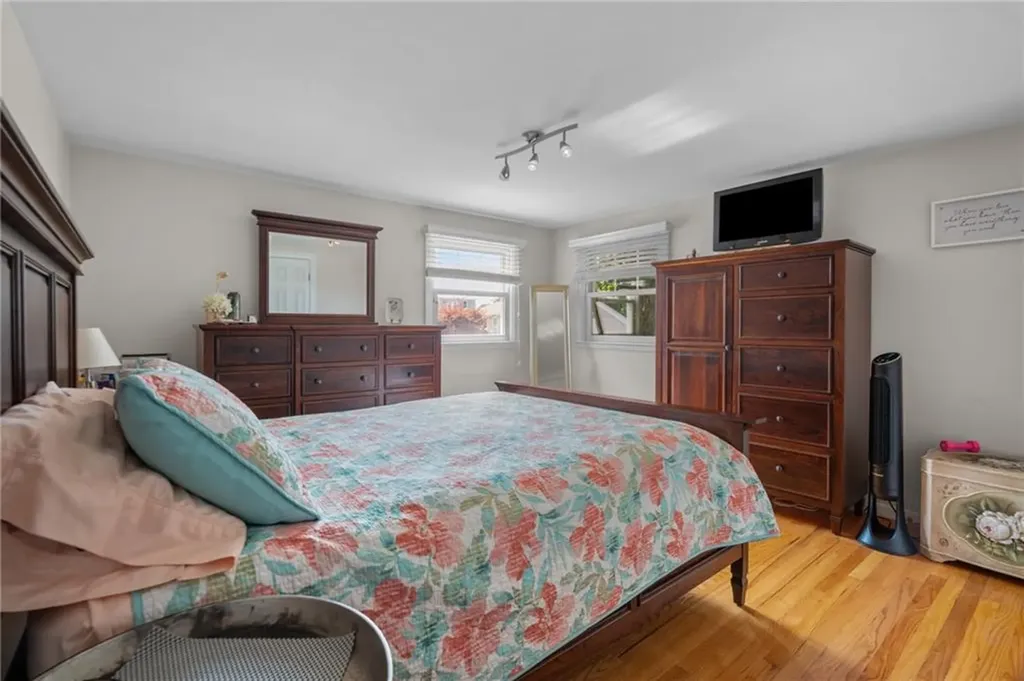 17 Palm Street North Providence RI 02904