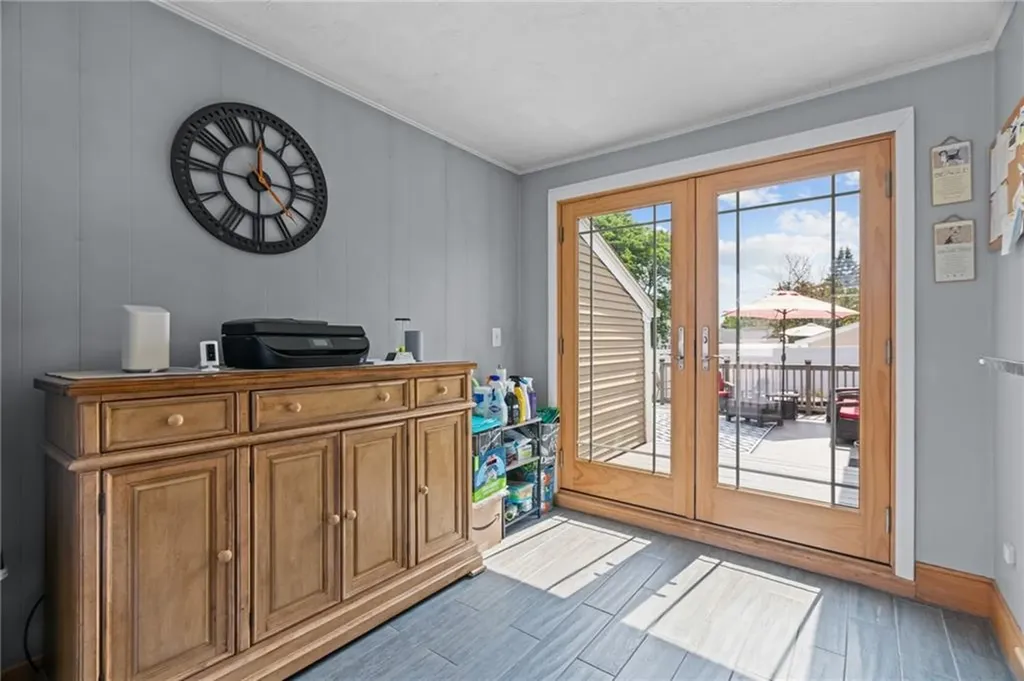 17 Palm Street North Providence RI 02904