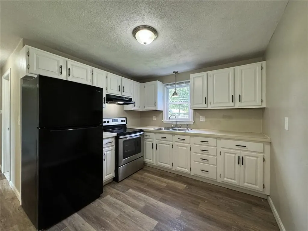 40 Barrett Street Cranston RI 02910